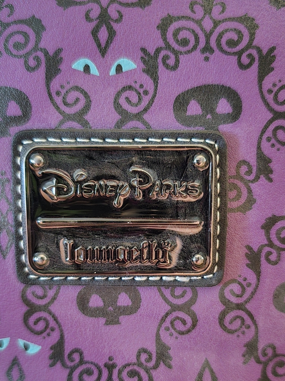 *NWT* Loungefly Disney Haunted Mansion Bucket Bag with Blue Chain, Glow In Dark - Picture 3 of 7